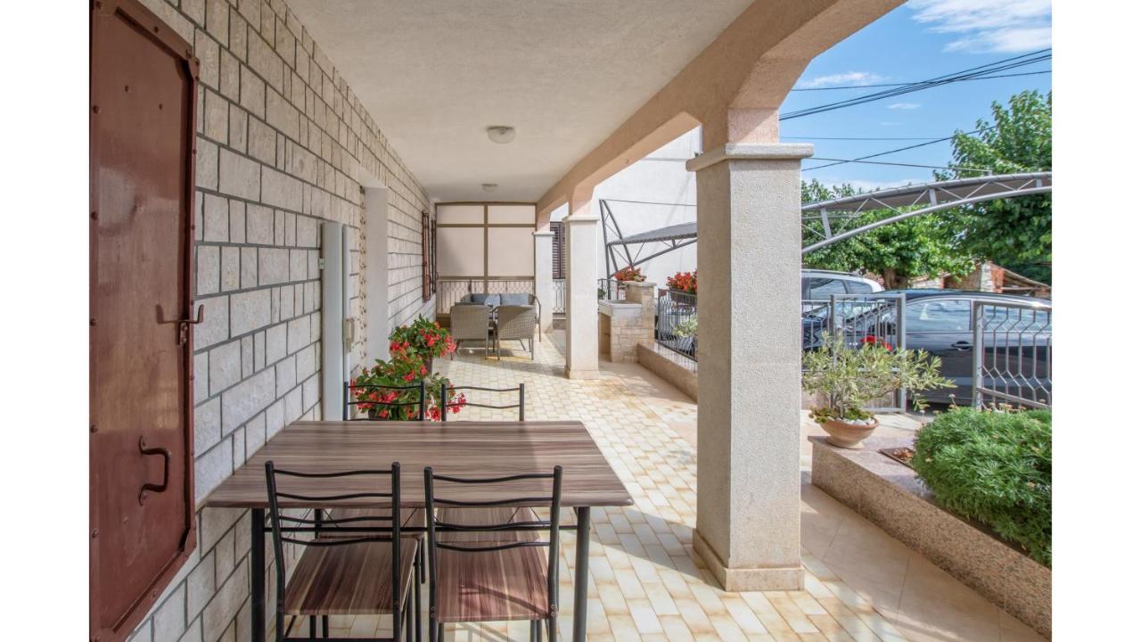 Erin By Rent Istria Apartamento